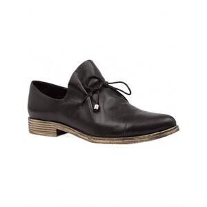 NEW DJANGO & JULIETTE women's kotty loafer in black